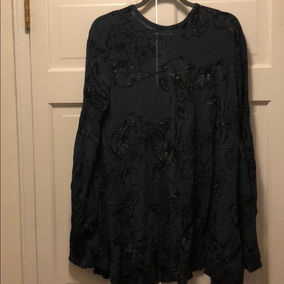 Blue floral free people tunic - Picture 3 of 3